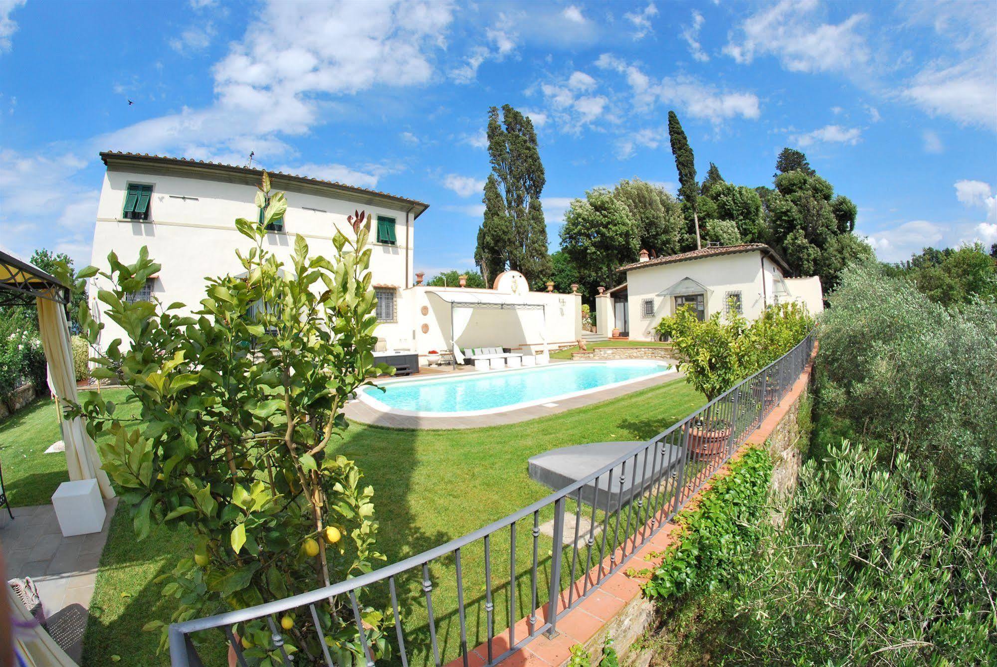 Villa Il Sasso - Dimora D'Epoca Bagno A Ripoli Exterior photo